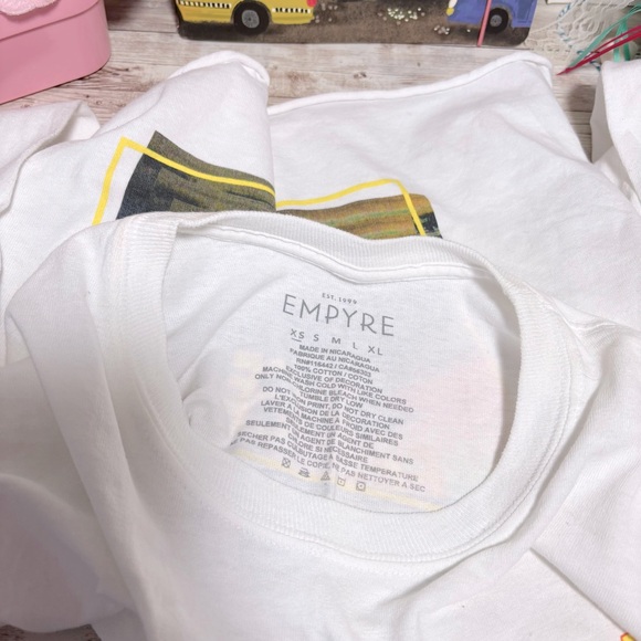 Empyre Long Sleeve White Crop Top T-Shirt Zumiez Femme But Fierce Women’s Sz.XS - Picture 4 of 5